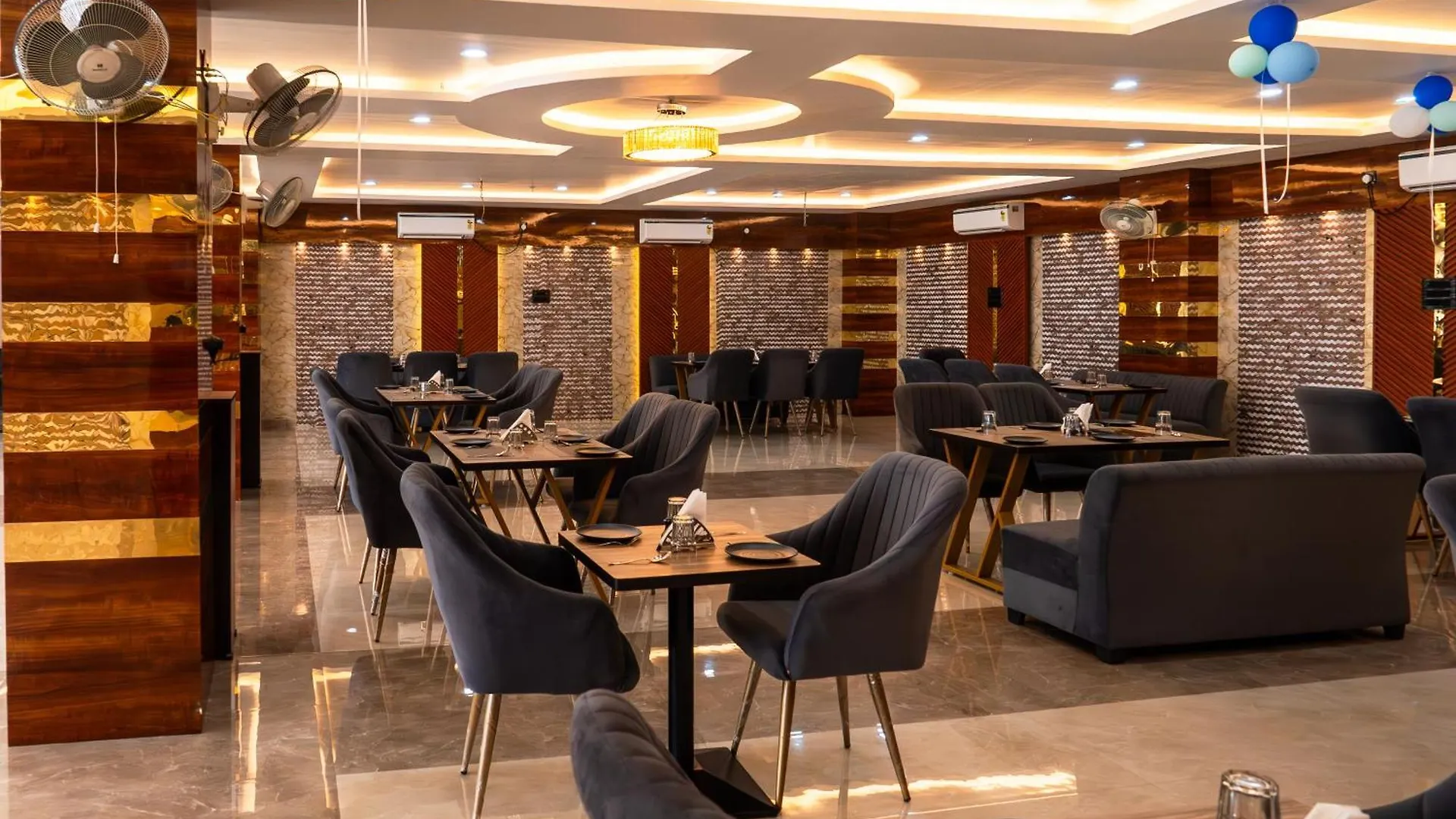 Hotel Majestic Ganges Inn Varanasi